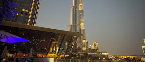 حمام سباحة