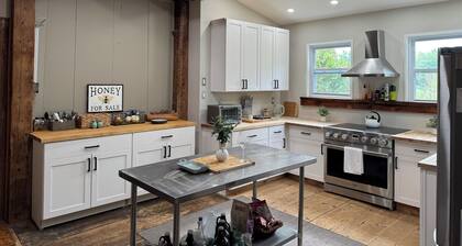 Rustic 4-bedroom farmhouse in bucolic Hinsdale, MA