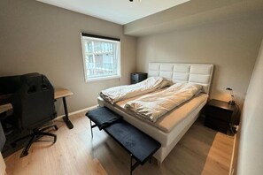 1 chambre, bureau, Wi-Fi gratuit, draps fournis