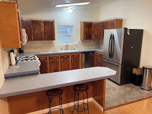 Microwave, oven, stovetop, dishwasher