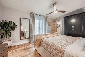 5 habitaciones, escritorio, wifi gratis y ropa de cama 