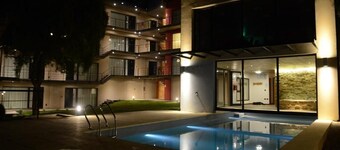 El Oasis Apart Hotel