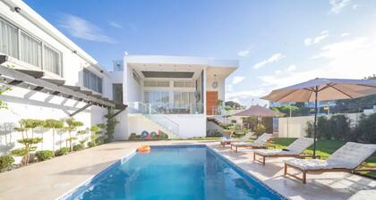 Luxurious Brand New Villa With 5BR-5.5BT In Sosua!