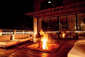 Terrace/patio - The Cliff Luxury Mountain Escape (Lushoto)