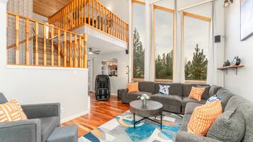 TV, fireplace, foosball, stereo