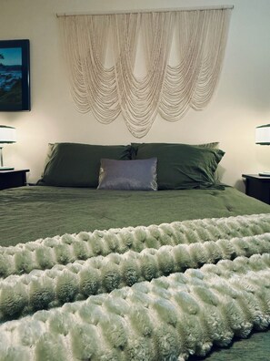 1 habitación, escritorio, tabla de planchar con plancha y wifi gratis