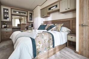 1 slaapkamer, een strijkplank/strijkijzer, gratis wifi