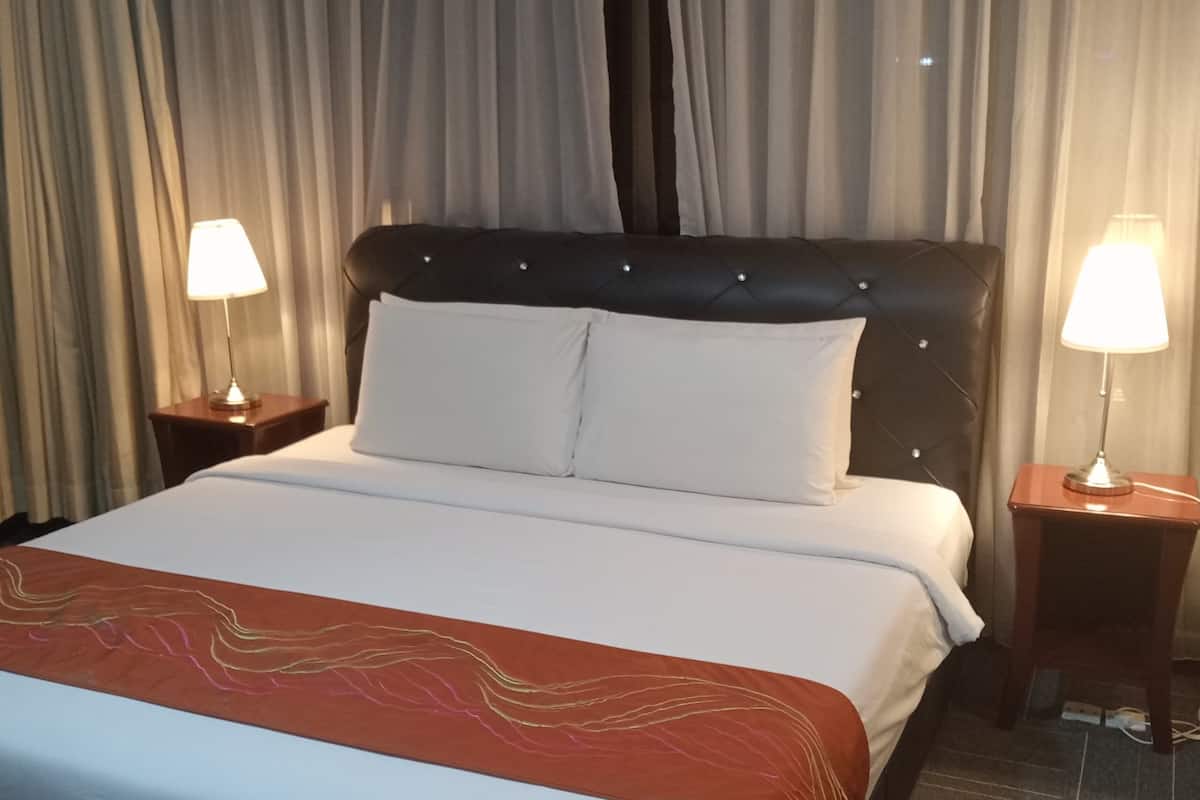 Family Room, 2 Bedrooms, City View | Egyptian cotton sheets, premium bedding, Select Comfort beds