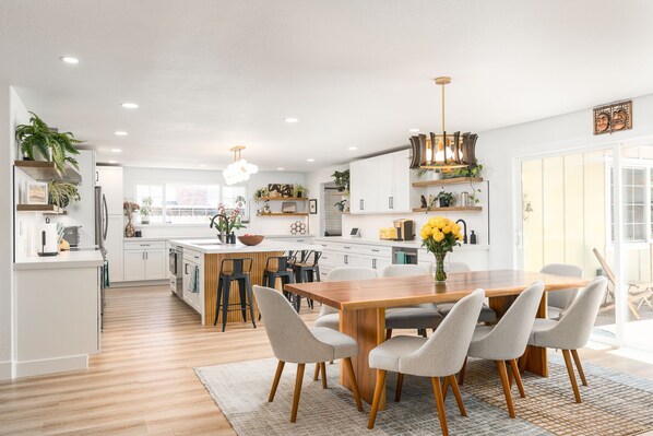Dining - Spacious 4BR Home w/ Private Gym + Backyard Dining (Reno)
