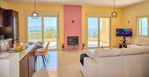 Smart TV, fireplace, music library, stereo