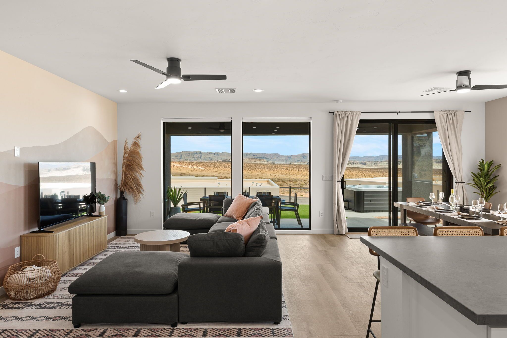 電視、乒乓球設施