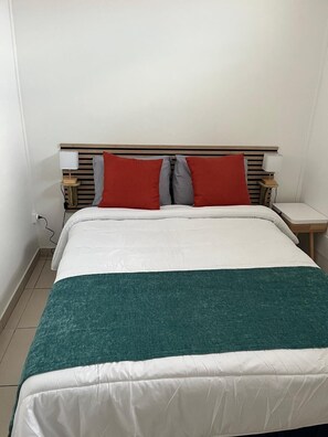 Comfort Apartment, 1 Bedroom, Sea View | Living area | TV - Résidence hôtelière Le Manguier Panoramique (Trois-Ilets)