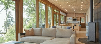 Funday Wild, Luxury on the edge of a hyper dynamic wilderness