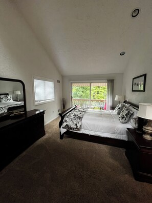 4 habitaciones, tabla de planchar con plancha y wifi gratis