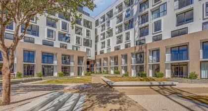 Four11 at One Rosebank