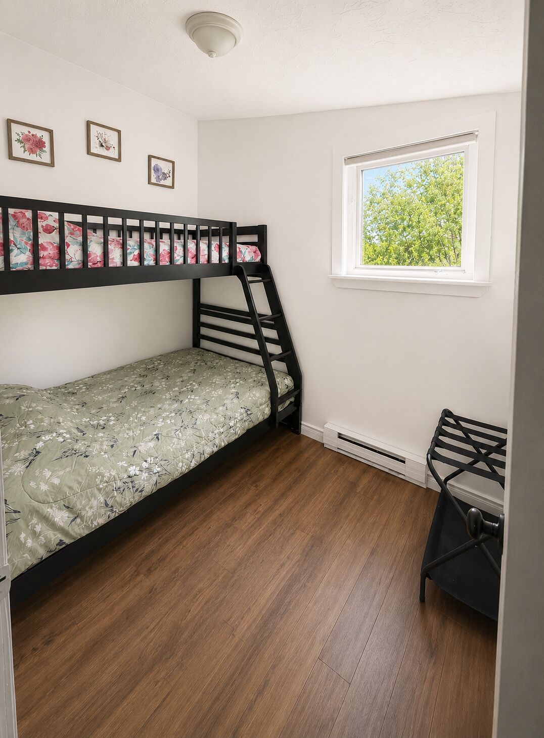 2 chambres, bureau, Wi-Fi gratuit, draps fournis