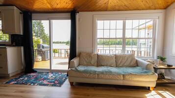 Smart-tv en een open haard