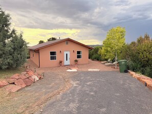 Unclassified image, 3 of 15, button