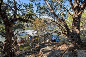 Property grounds - Lakefront 3BR Retreat • Dock, Kayaks & Fire Pit (Granbury)