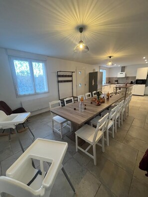 Dining - Villa COLLIN'S BARADOZ Close to the sea, PMR, Families, Groups, Events, Pets-friendly (goulien)