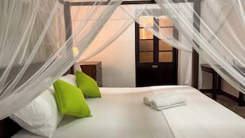 3 Schlafzimmer, BĂŒgeleisen/BĂŒgelbrett, Internetzugang, BettwĂ€sche