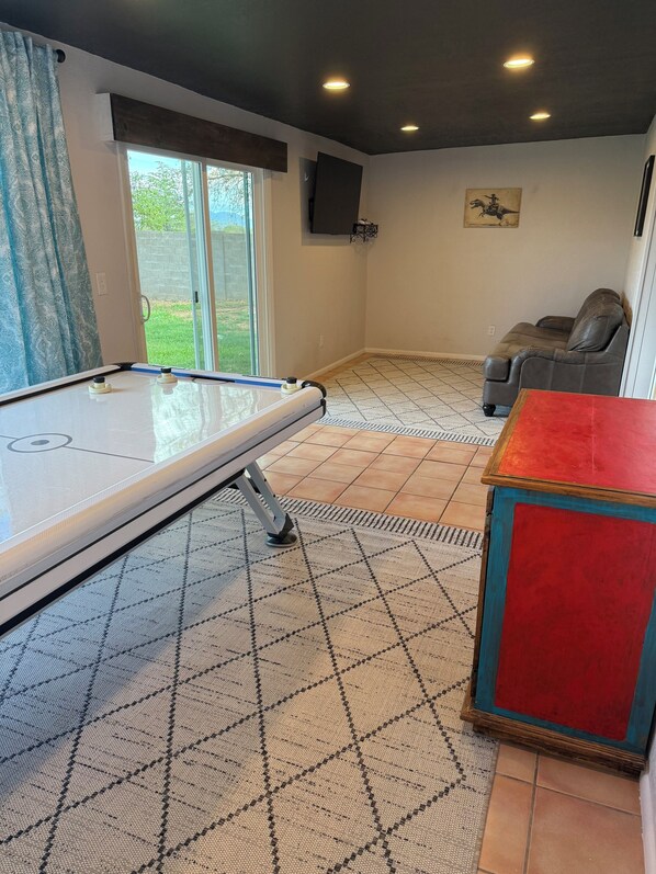 Unclassified image, 1 of 34, button