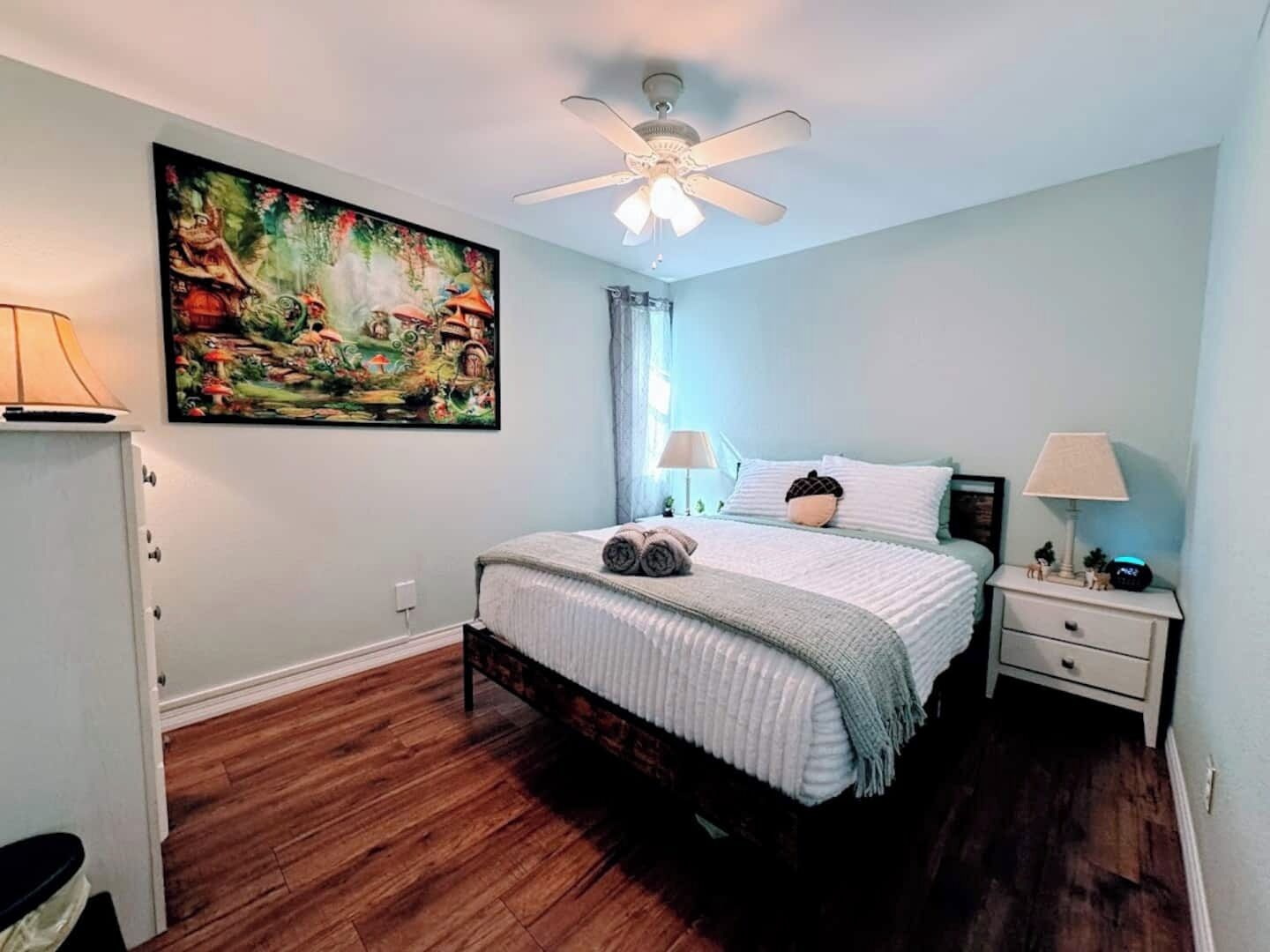 2 chambres, fer et planche à repasser, Wi-Fi gratuit, draps fournis