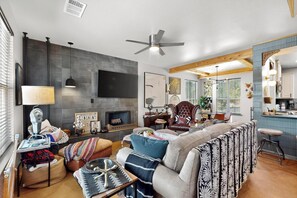 TV, fireplace - Apache's Den, Total Redo! (Austin)