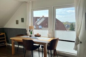 تناول الطعام