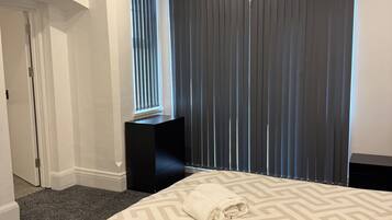 1 bedroom, free WiFi, bed sheets