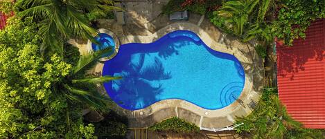 Alberca al aire libre