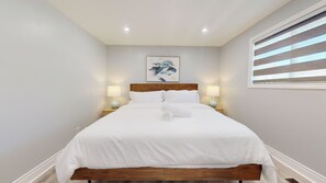 5 bedrooms, iron/ironing board, free WiFi, bed sheets