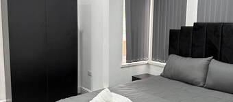 Peaceful Luton Apartment With Electric Heating & Wifi
