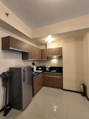 Microwave, stovetop
