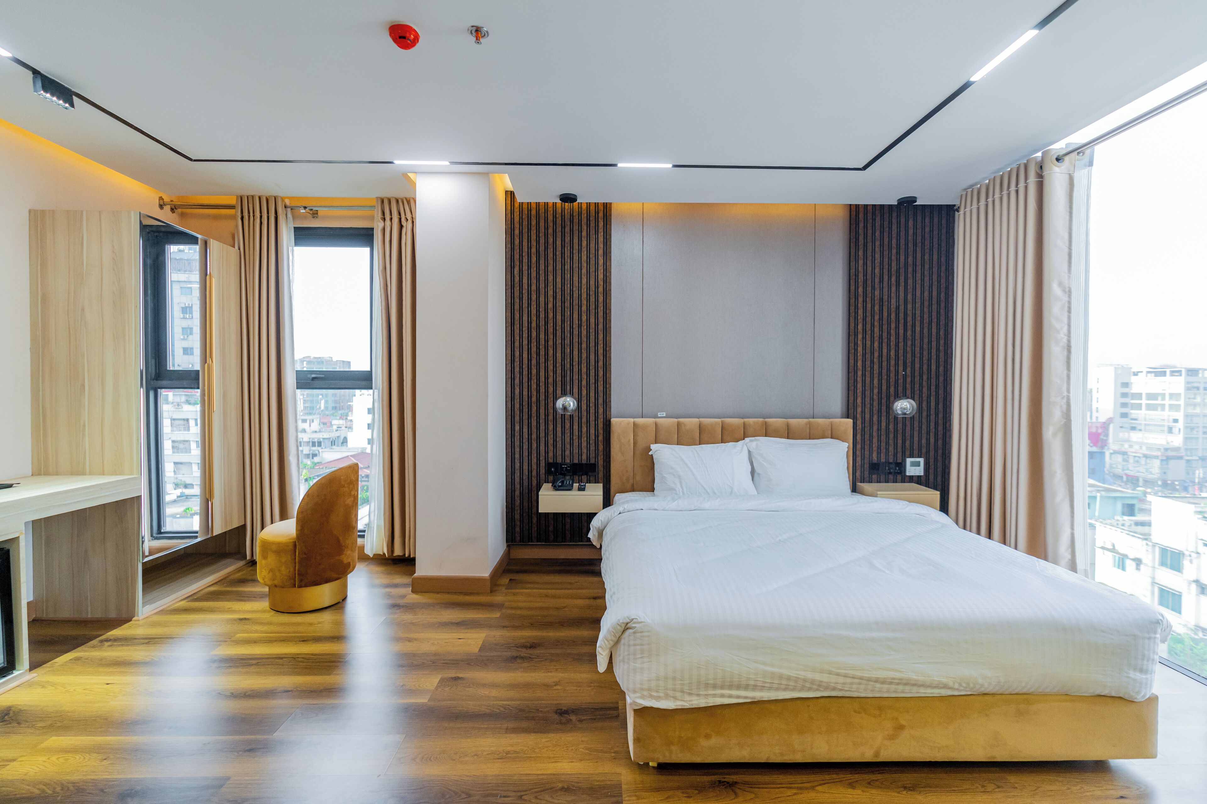 Superior-Doppelzimmer | Minibar, Zimmersafe, Schreibtisch, laptopgeeigneter Arbeitsplatz