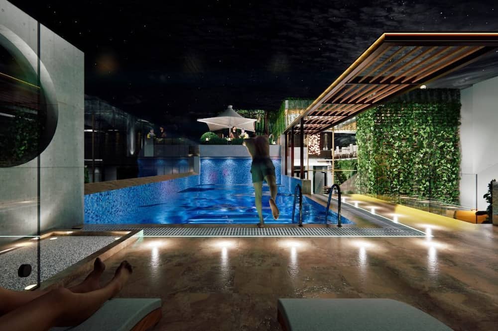 Emerald Dhaka Luxury Hotel