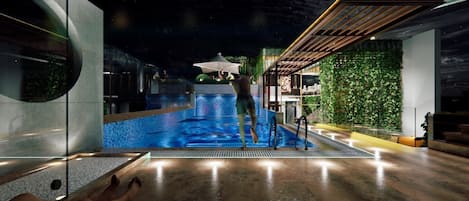 Utomhuspool