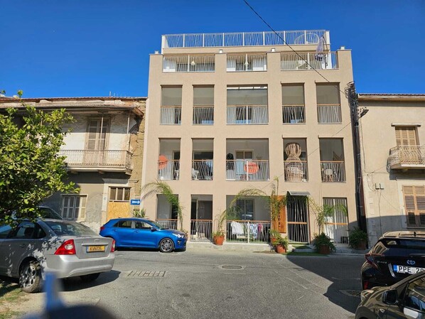 Exterior - Infinity 1-Bedroom Apartment in Larnaca (Larnaca)