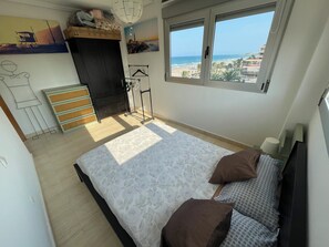 3 間睡房、熨斗/熨衫板、Wi-Fi、床單