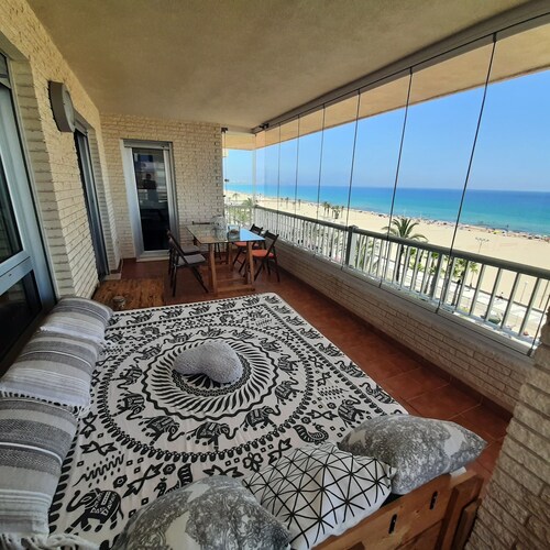 Apartment with spectacular views in 1st line of the beach of san juan