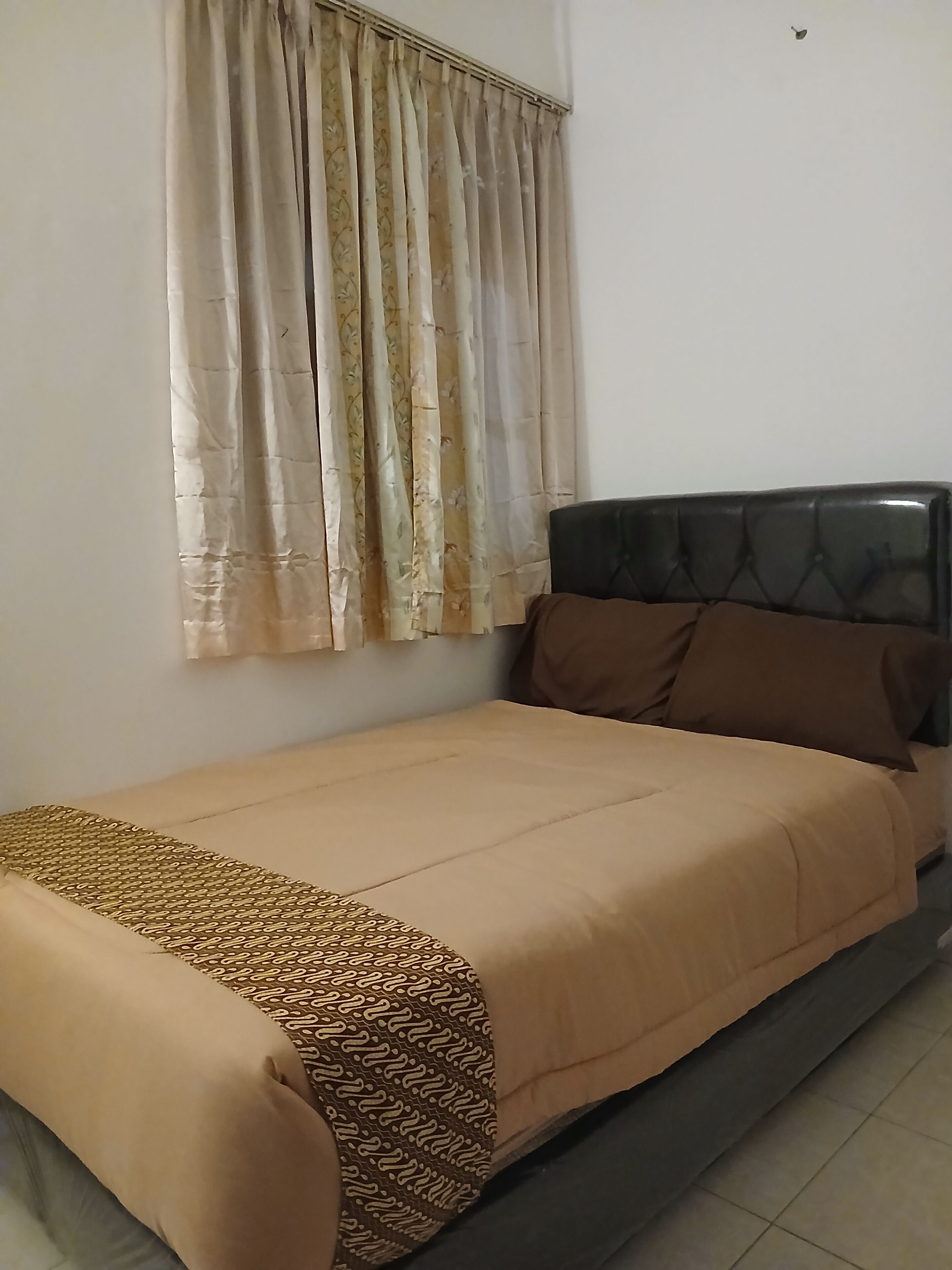 标准房, 1 张双人床 | 办公桌、笔记本电脑工作区、床单