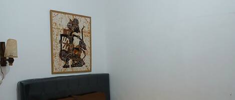 Romantic Room, 1 Bedroom | Desk, laptop workspace, bed sheets