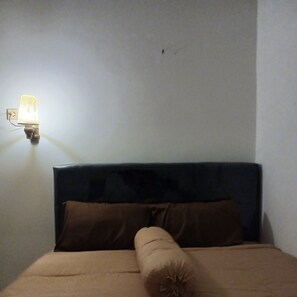 Kamar Romantis, 1 kamar tidur | Meja kerja, ruang kerja ramah laptop, dan seprai linen