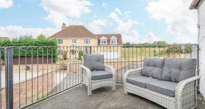 Rent a pub - The Cosy Tap - At the Retreat