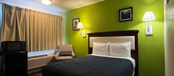 Parkside Inn by PHG - Sweetwater