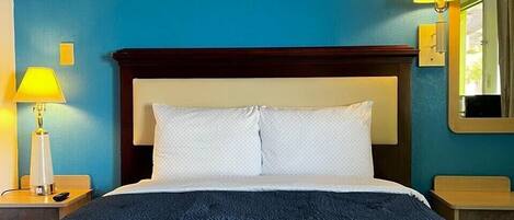 Desk, laptop workspace, free WiFi