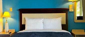 Parkside Inn by PHG - Sweetwater