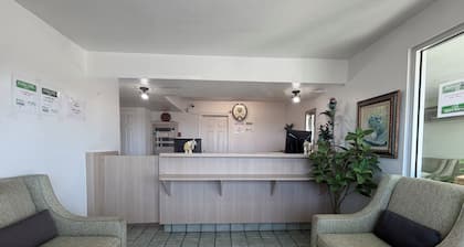 Parkside Inn by PHG - Sweetwater