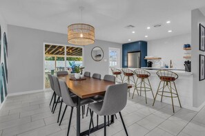 Dining - Blue Lagoon - HTD Pool, Ping Pong, Old Town 1mile (Scottsdale)