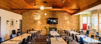 Lilac City Motor Inn 2 Room Family 16